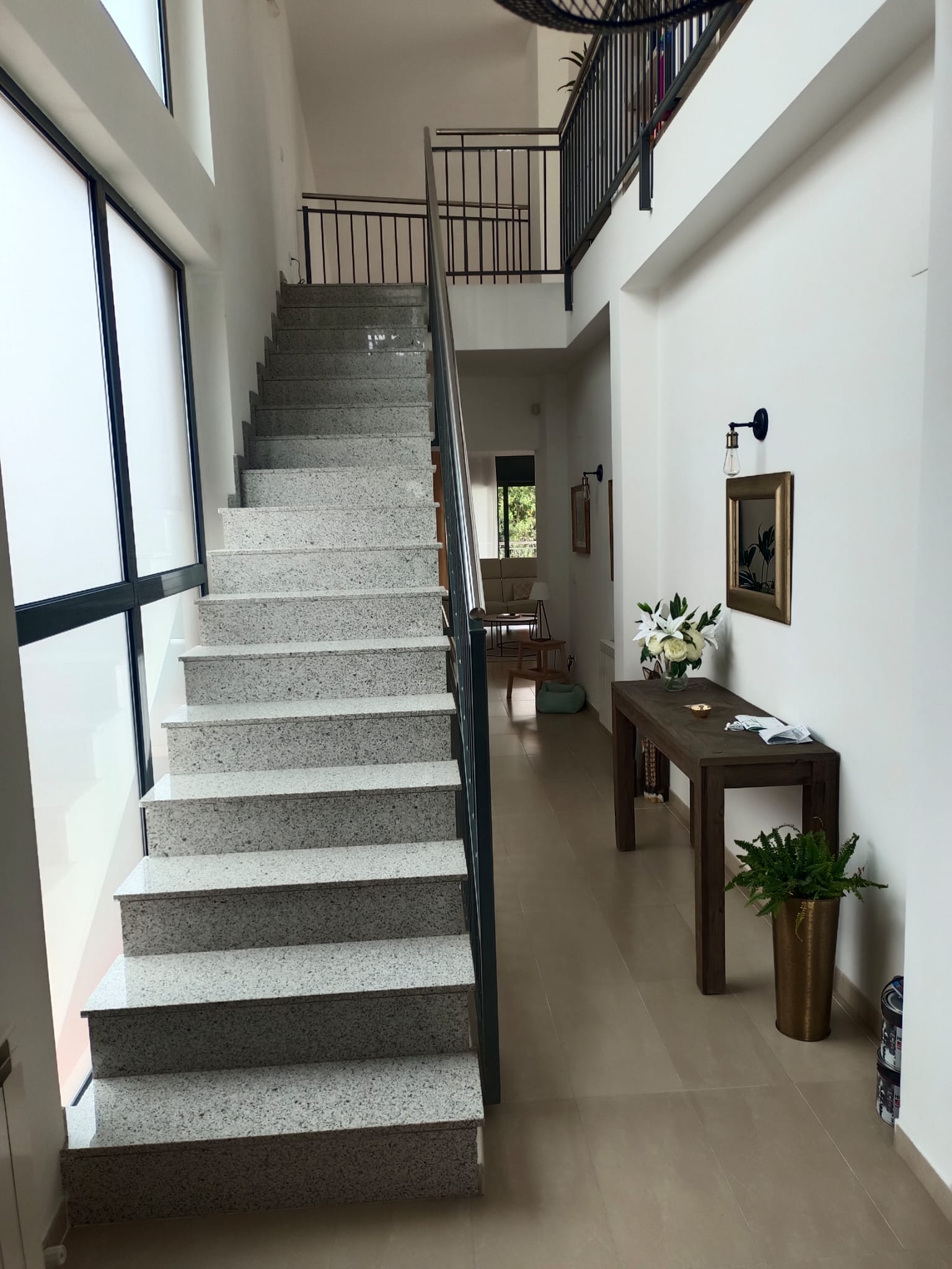 Escalera Antes